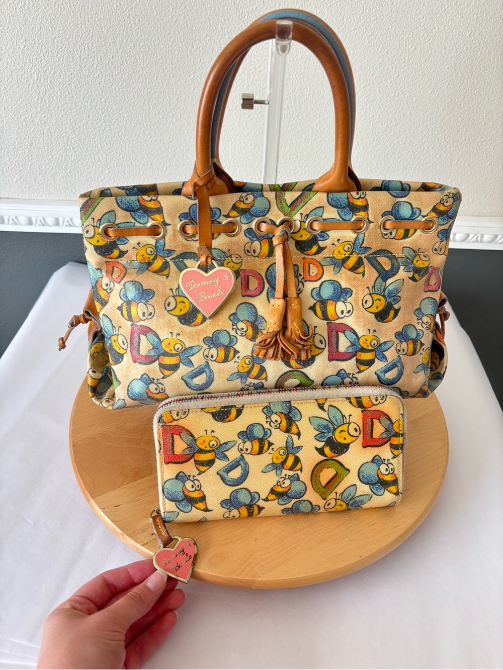 Vintage Dooney & Bourke Y2K Yellow Bee Print Tote Bag with Matching Wallet